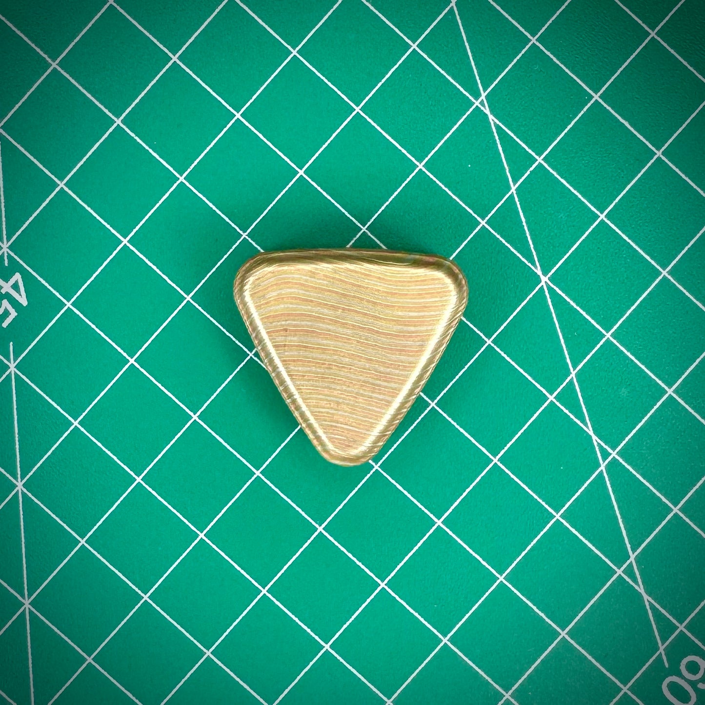 Islidenkliq - Mokume - Triangular Magnetic Slider